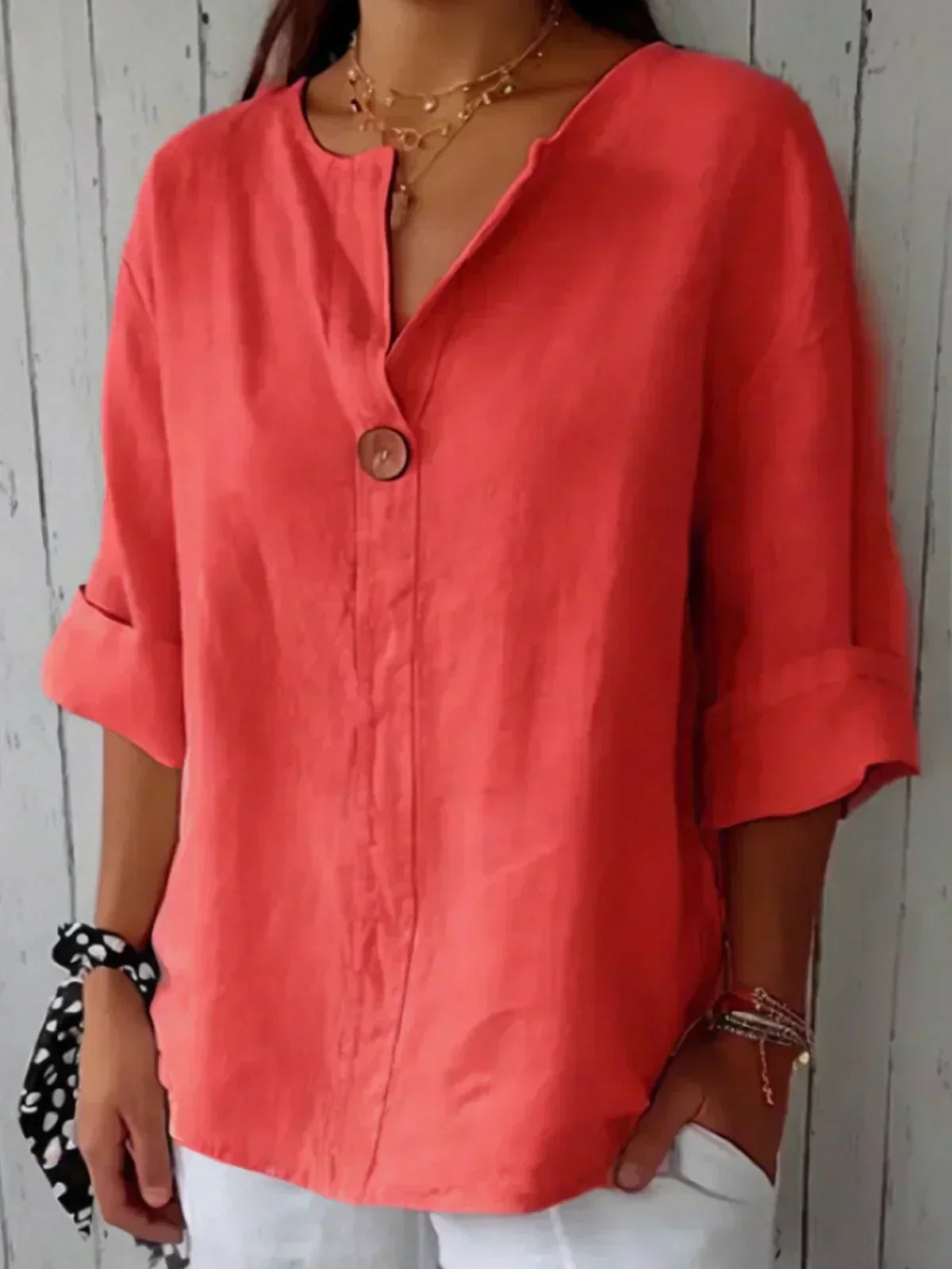 NAOMI | ELEGANT V-NECK BLOUSE WITH REFINED DRAPE