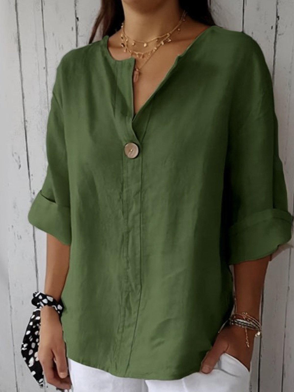 NAOMI | ELEGANT V-NECK BLOUSE WITH REFINED DRAPE