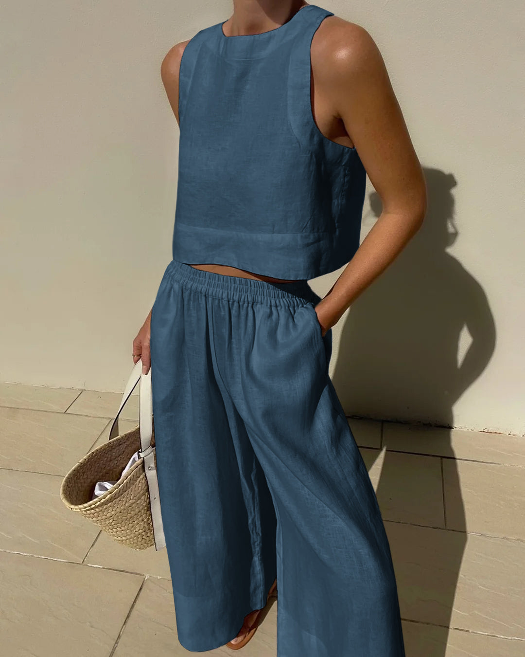 GEORGINA | ELEGANT TWO-PIECE SET WITH FLATTERING TUMMY COVERAGE
