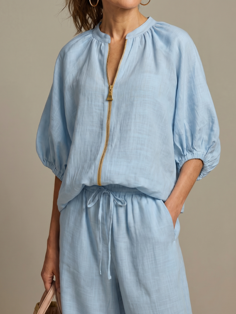 IRIS | FLATTERING ZIP-FRONT BLOUSON SET WITH FLOWING WIDE LEG