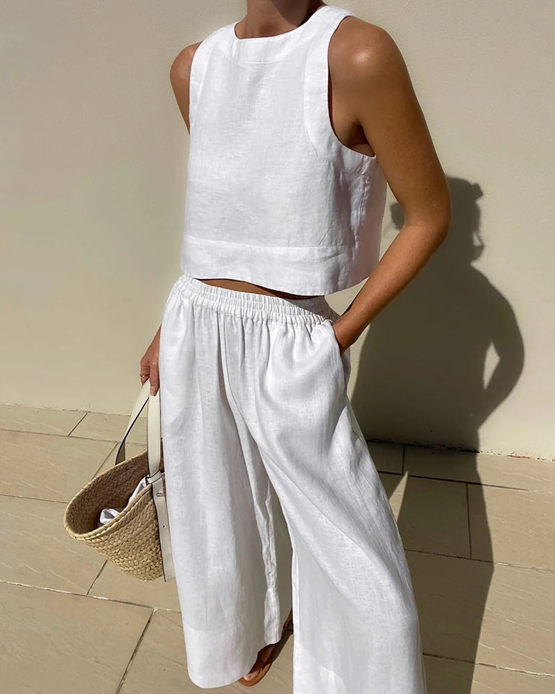 GEORGINA | ELEGANT TWO-PIECE SET WITH FLATTERING TUMMY COVERAGE