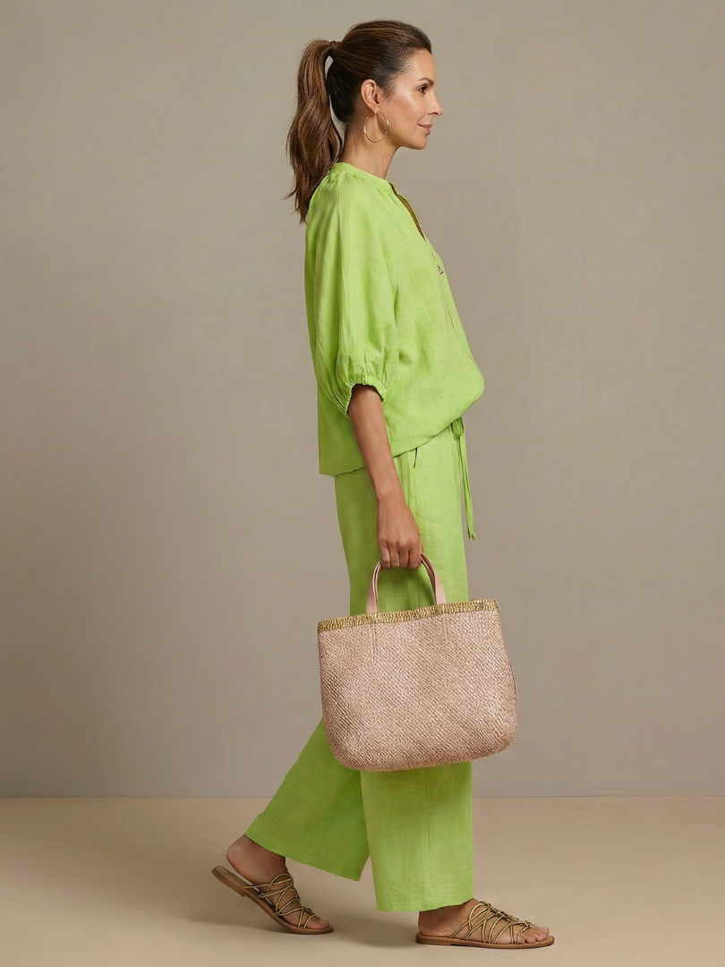 IRIS | FLATTERING ZIP-FRONT BLOUSON SET WITH FLOWING WIDE LEG