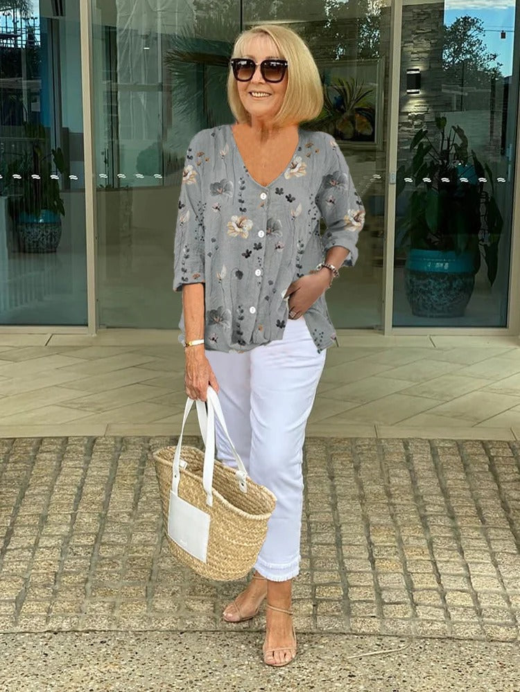 TILLY | FLOWING FLORAL BLOUSE WITH FLATTERING DRAPE