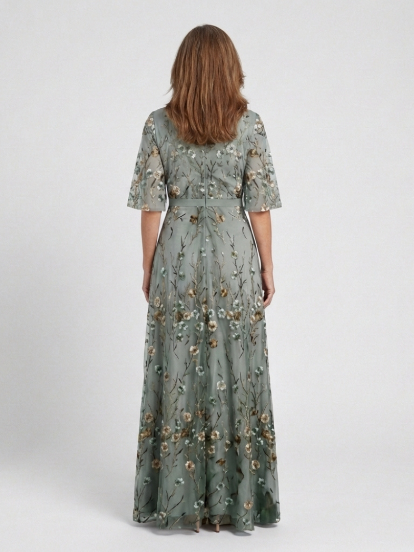 EVADNE | ELEGANT FLORAL MAXI DRESS WITH FLATTERING DRAPE